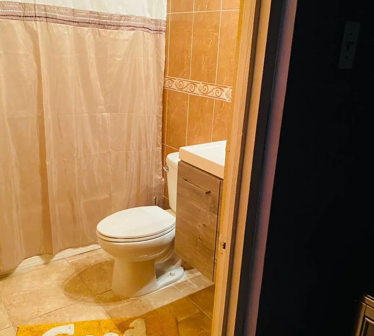 Blissett Apt, Your Jamaican Home كينغستون